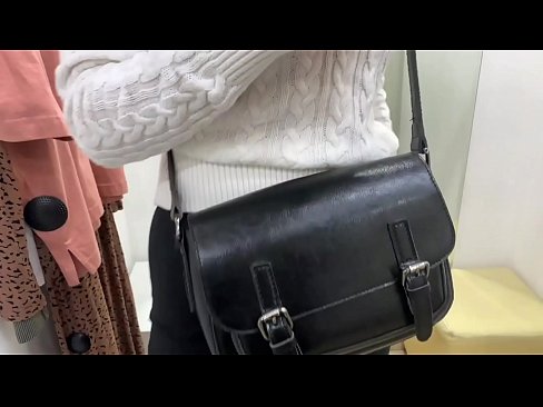 ❤️ ציבור מאַסטערביישאַן פון יונג הור פעראַלבעררי מיט אַ דילדאָ אין די פּאַסן צימער ❤❌ באַרען ווידעא ביי yi.niceporn-tv.ru ❌
